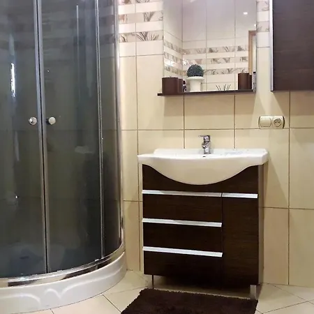 Apartament Tomasza 아파트 슈비노우이스쳬